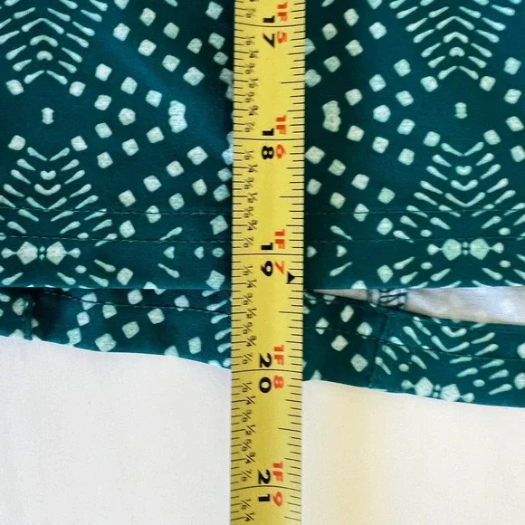 RipSkirt Hawaii Sz L Teal Blue Batik Wrap Skirt Length 2 Quick Dry Active - Picture 9 of 10